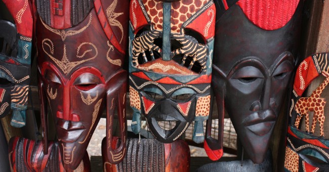 Tipps um eine afrikanische Maske zu basteln? Kunst, Ton, Holz Tipps um eine afrikanische Maske zu basteln? Kunst, Ton, Holz