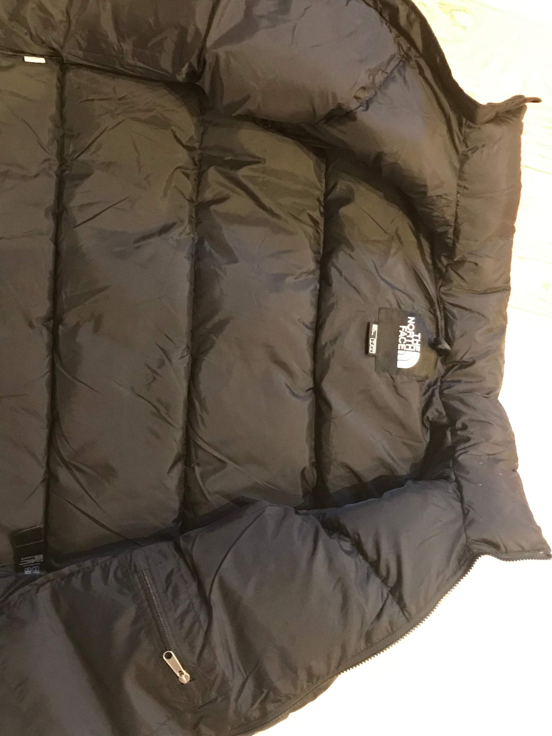 Tnf Nuptse 700 Fake? (Mode, Kleidung, Legit Check)