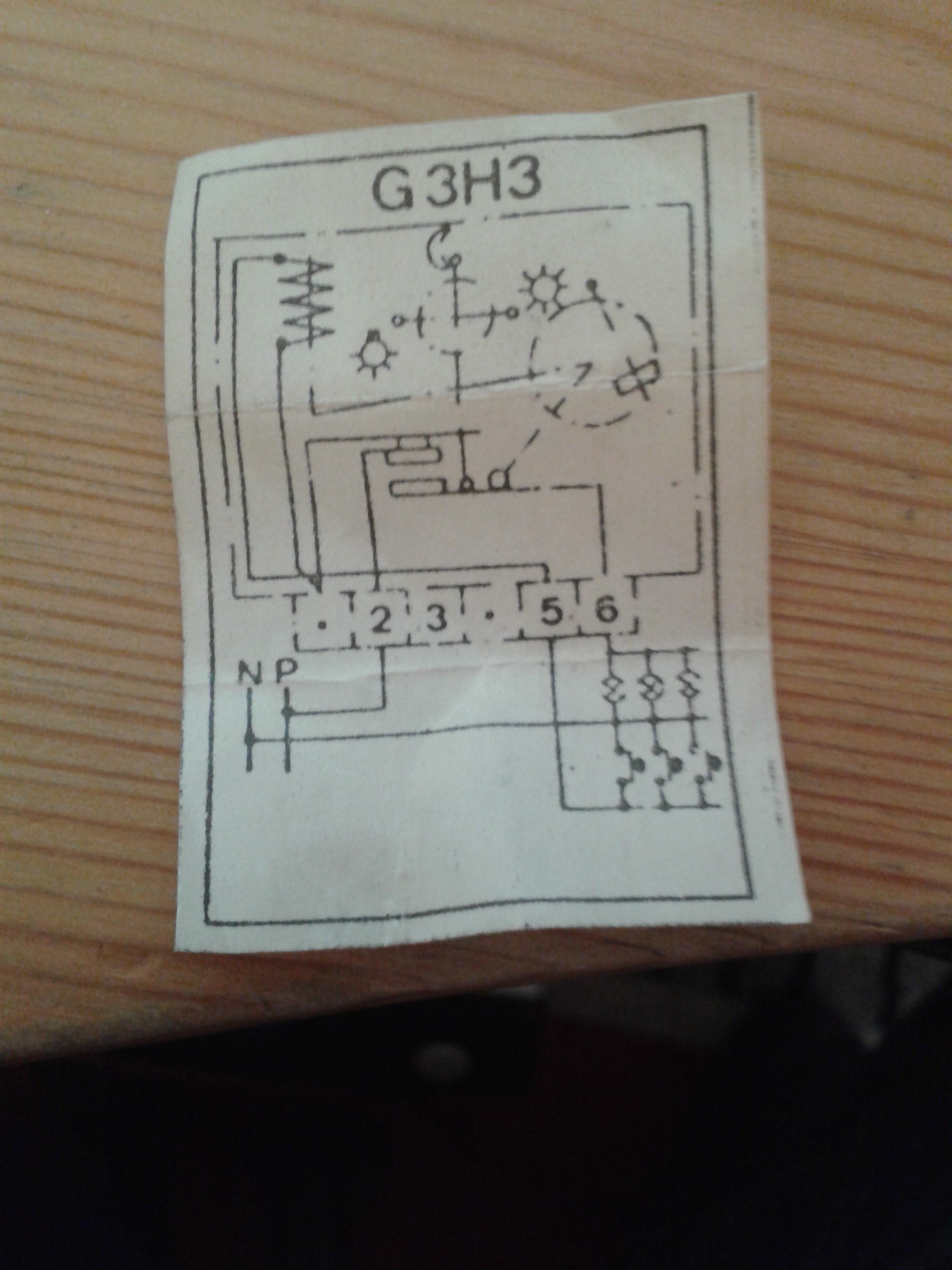 Treppenhaus-Zeitschalter anschliessen, ersetzen von Landis Gyr G3H3