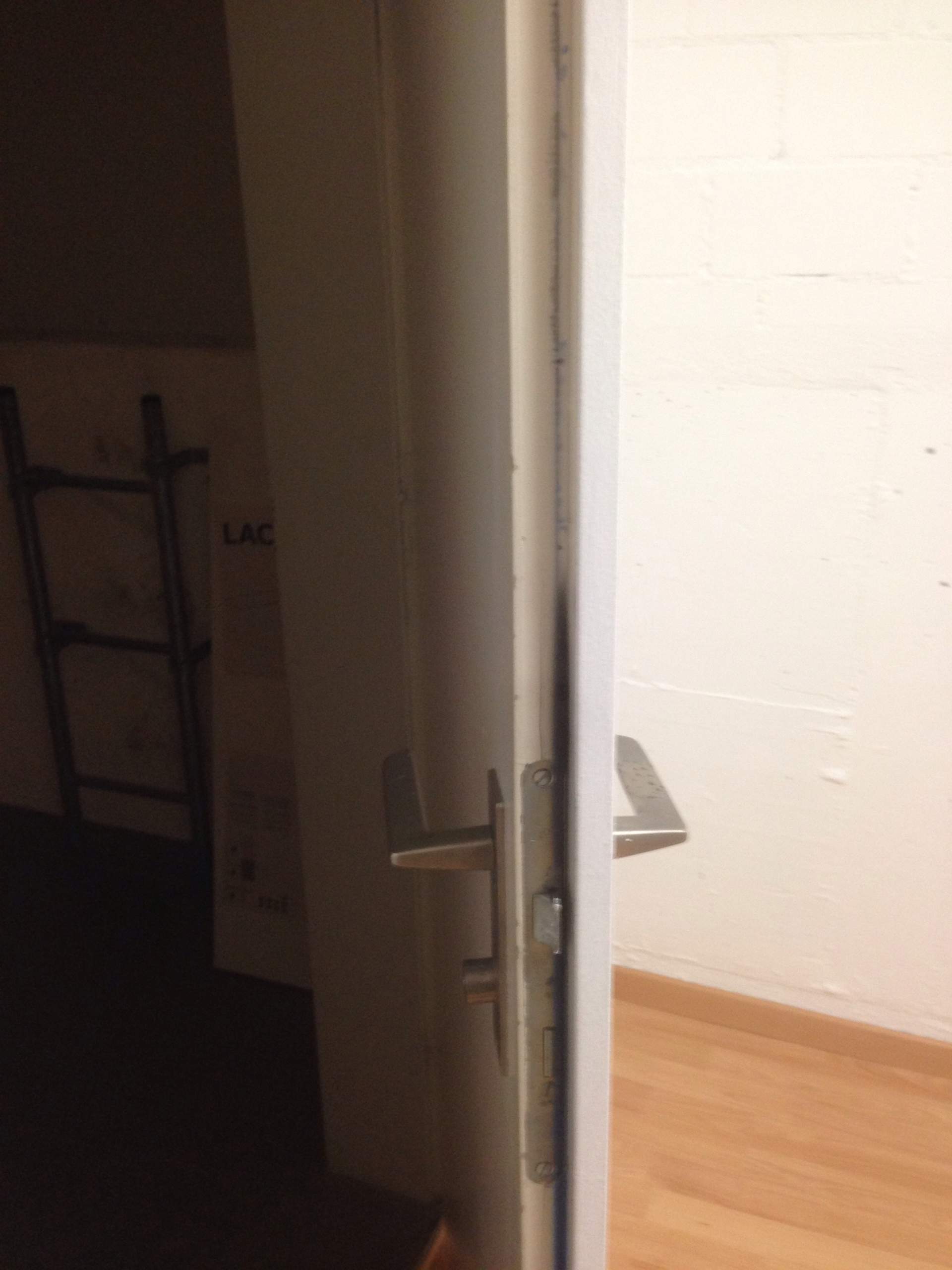 Tür isolieren bzw Schalldicht machen? (heimwerken, Schall)