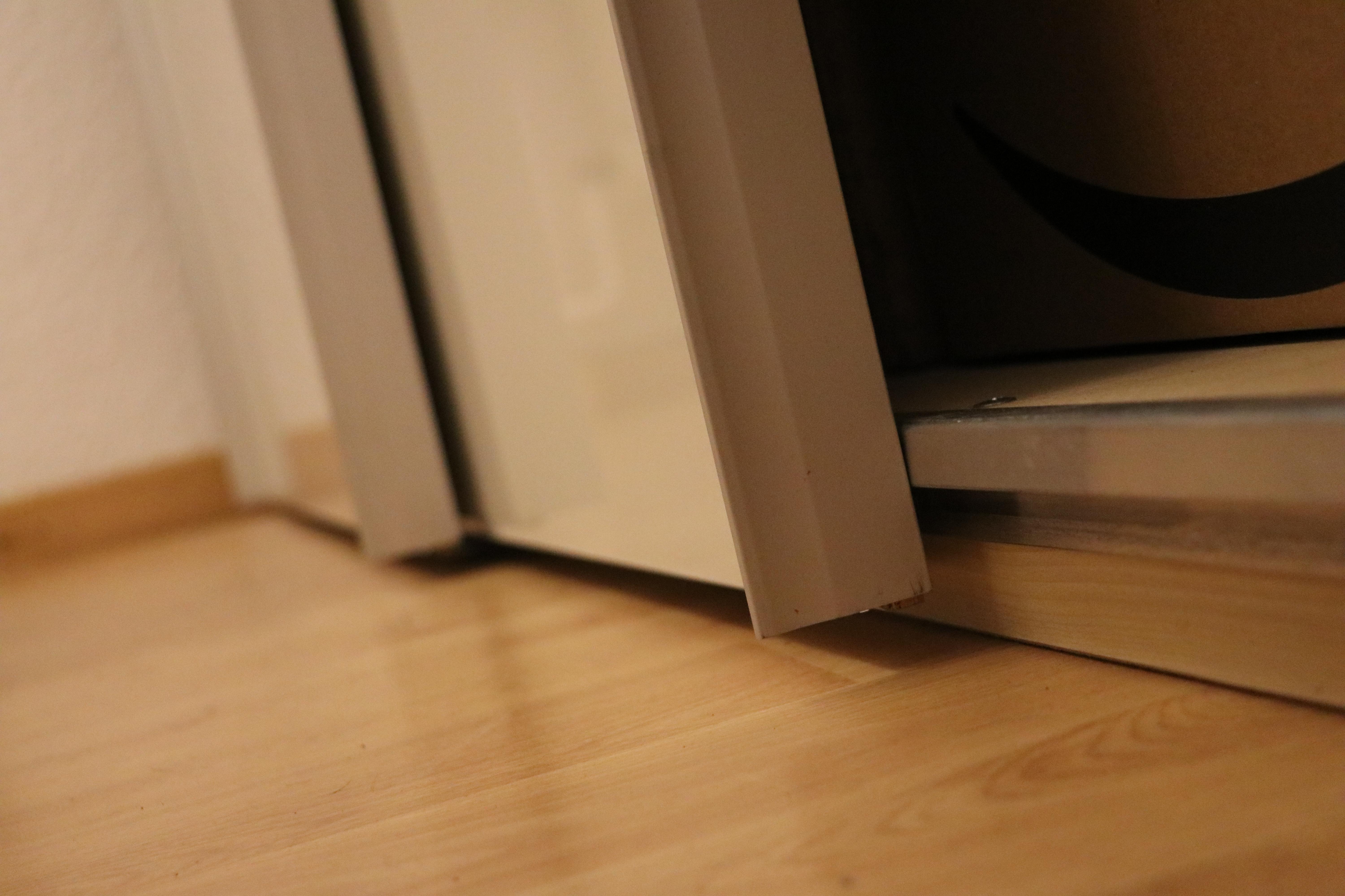 Türen vom Schwebetürenschrank einstellen? (Technik, Technologie, Handwerk)