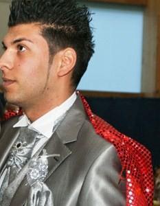 Turkische Hochzeit Rotes Tuch Beim Mann Uber Seine Schulter Religion Islam Turkisch