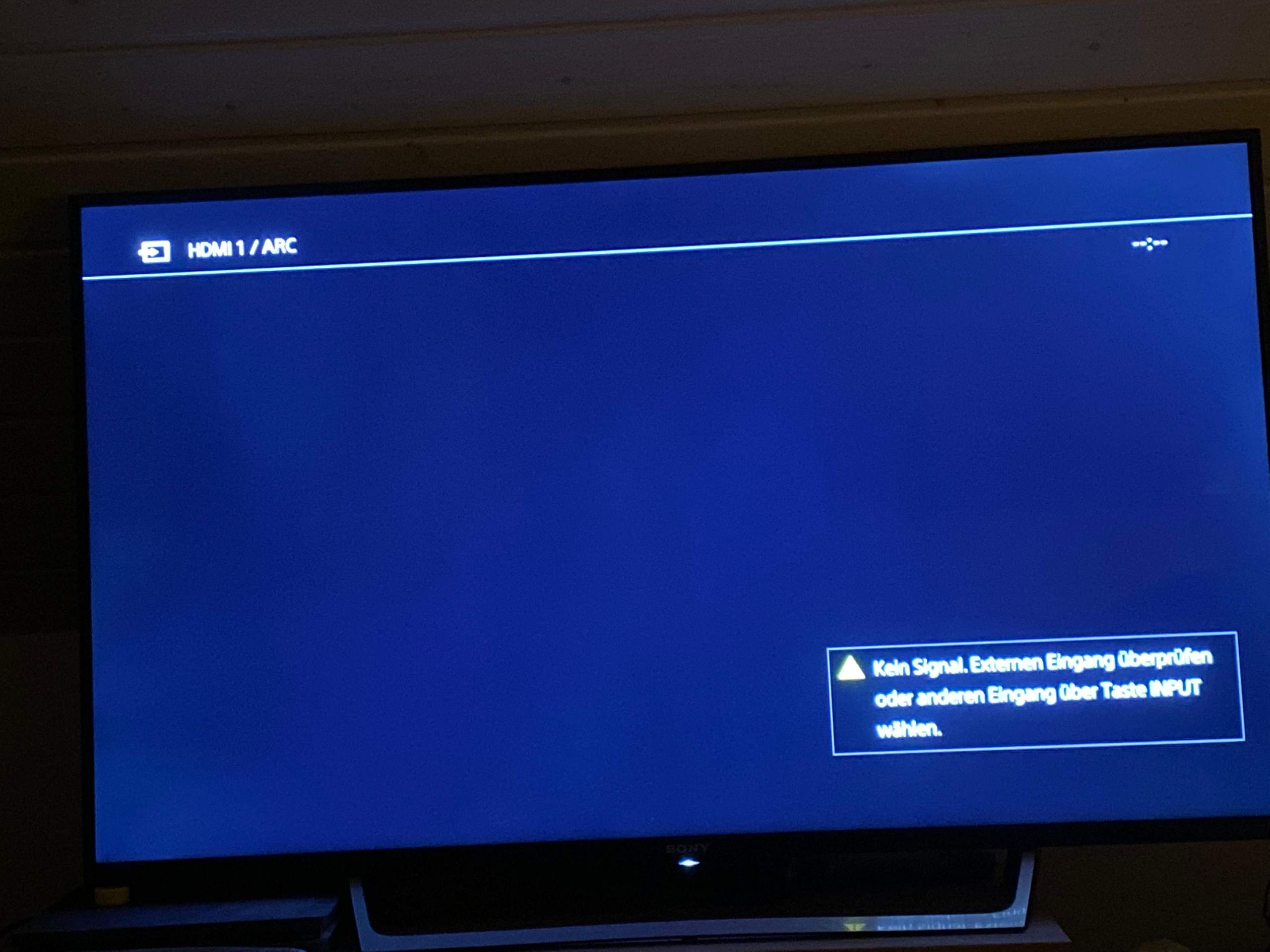 TV reagiert nichtmehr? (Fernsehen, Elektronik, Fernseher)