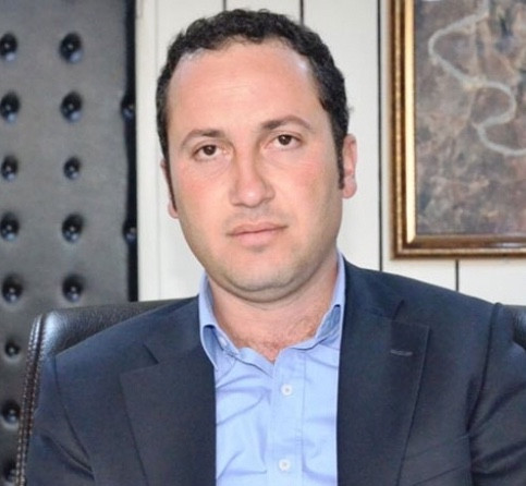 Südländer männer Südländer männer