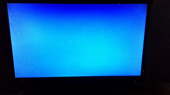 Ubuntu, nach einloggen blauer Bildschirm ?