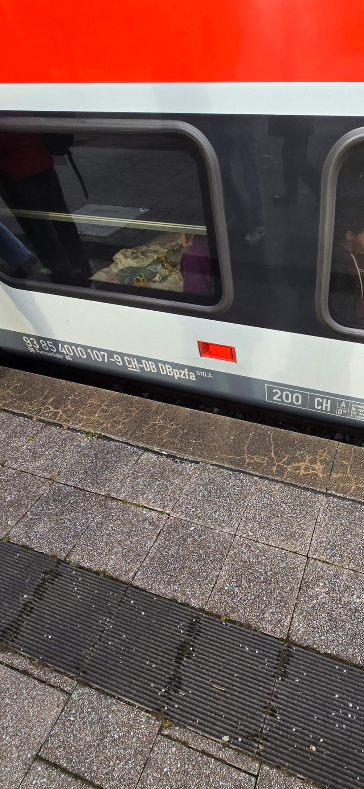 UIC Code bei DB unklar? (Bahn, Zug, Deutsche Bahn)