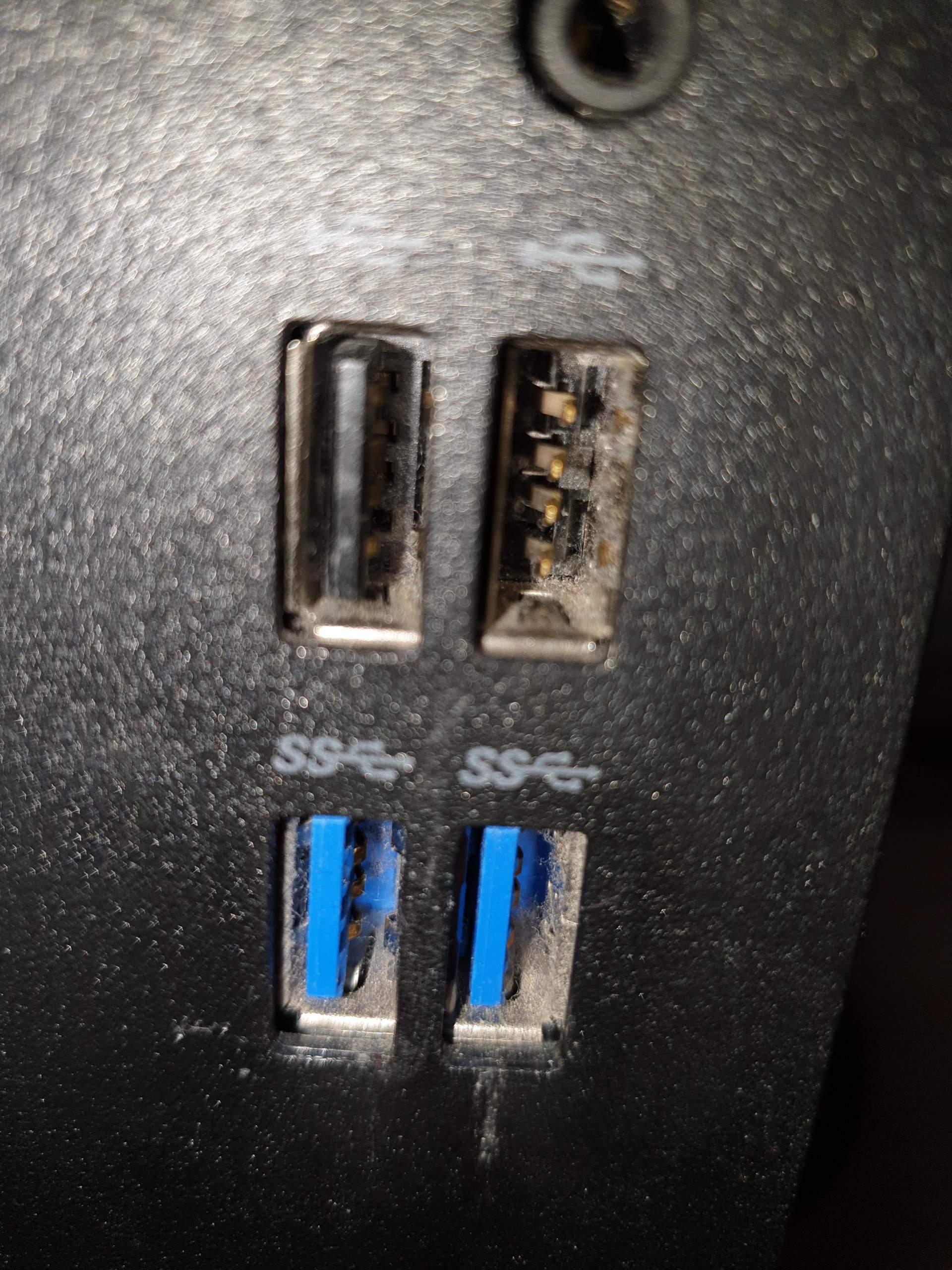 USB Port Defekt Und In PC Drin Schlimm Computer Technik Spiele Und usb-port-defekt-und-in-pc-drin-schlimm-computer-technik-spiele-und