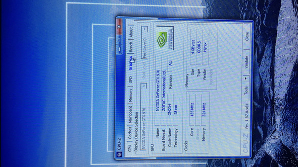 - (Computer, Technik, Technologie)