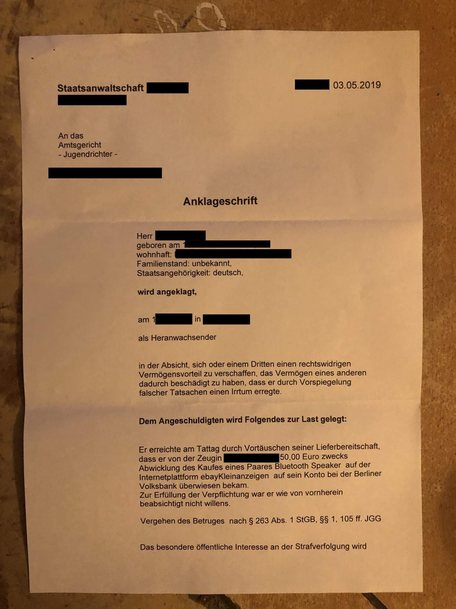 Verstehe ich die Anklageschrift richtig? (Gericht, Justiz ...