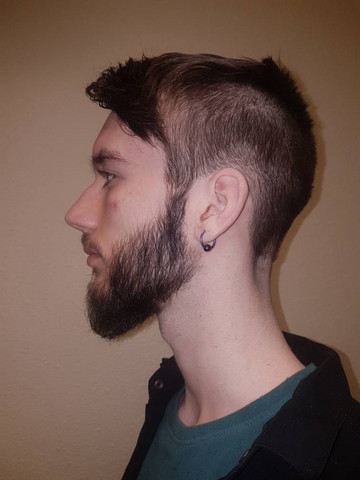 Vollbart Mit 19 Wachsen Lassen