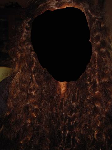 - (Haare, Frisur, Wellen)