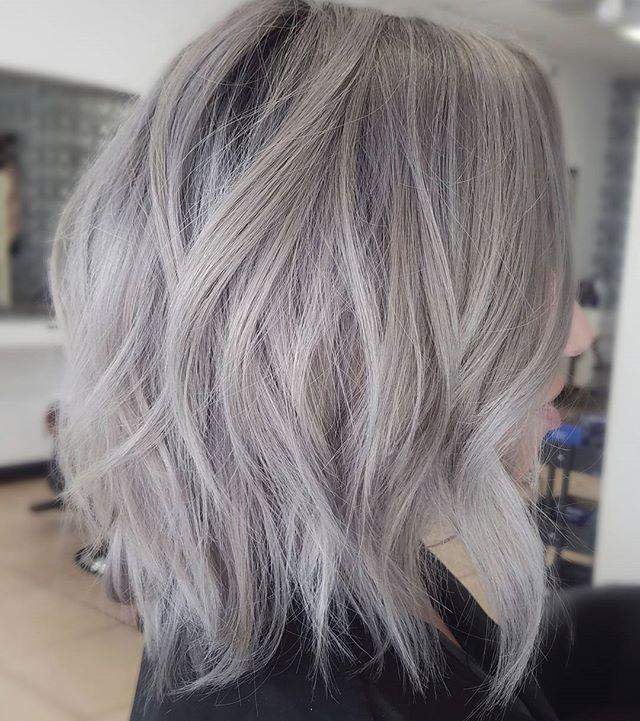 Silbergraue haare färben