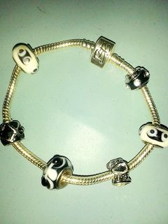 Von Welcher Marke Ist Dieses Armband Im Pandora Stil Preis Charms