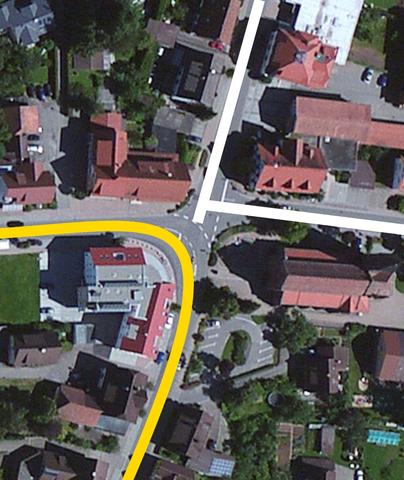 Gelbe Linie: Vorfahrt - Weiße Linie: Normale Straße - (Recht, Auto, Lernen)