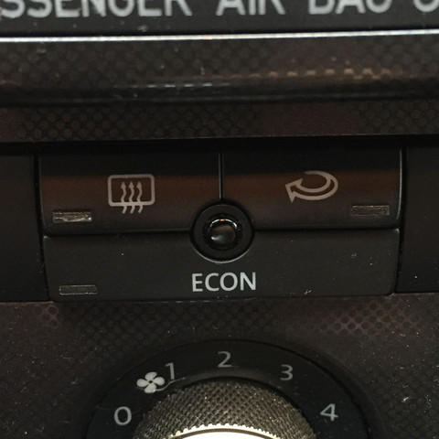 Econ Knopf - (VW, Icon, Passat)