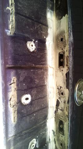 - (Auto, Werkstatt, VW)