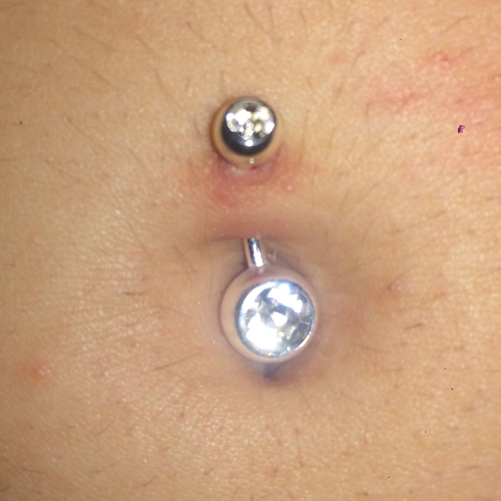 Wie Schnell Wachst Ein Bauchnabelpiercing Zu