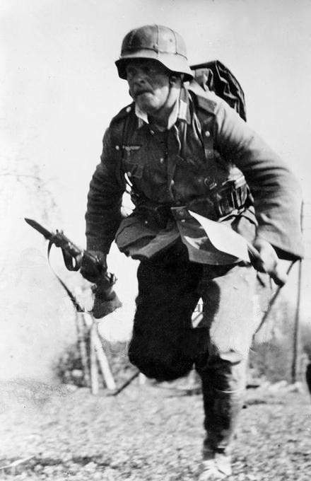 Die Größte Armee Der Welt War die Wehrmacht zu ihrer Zeit die beste Armee der Welt? (Politik