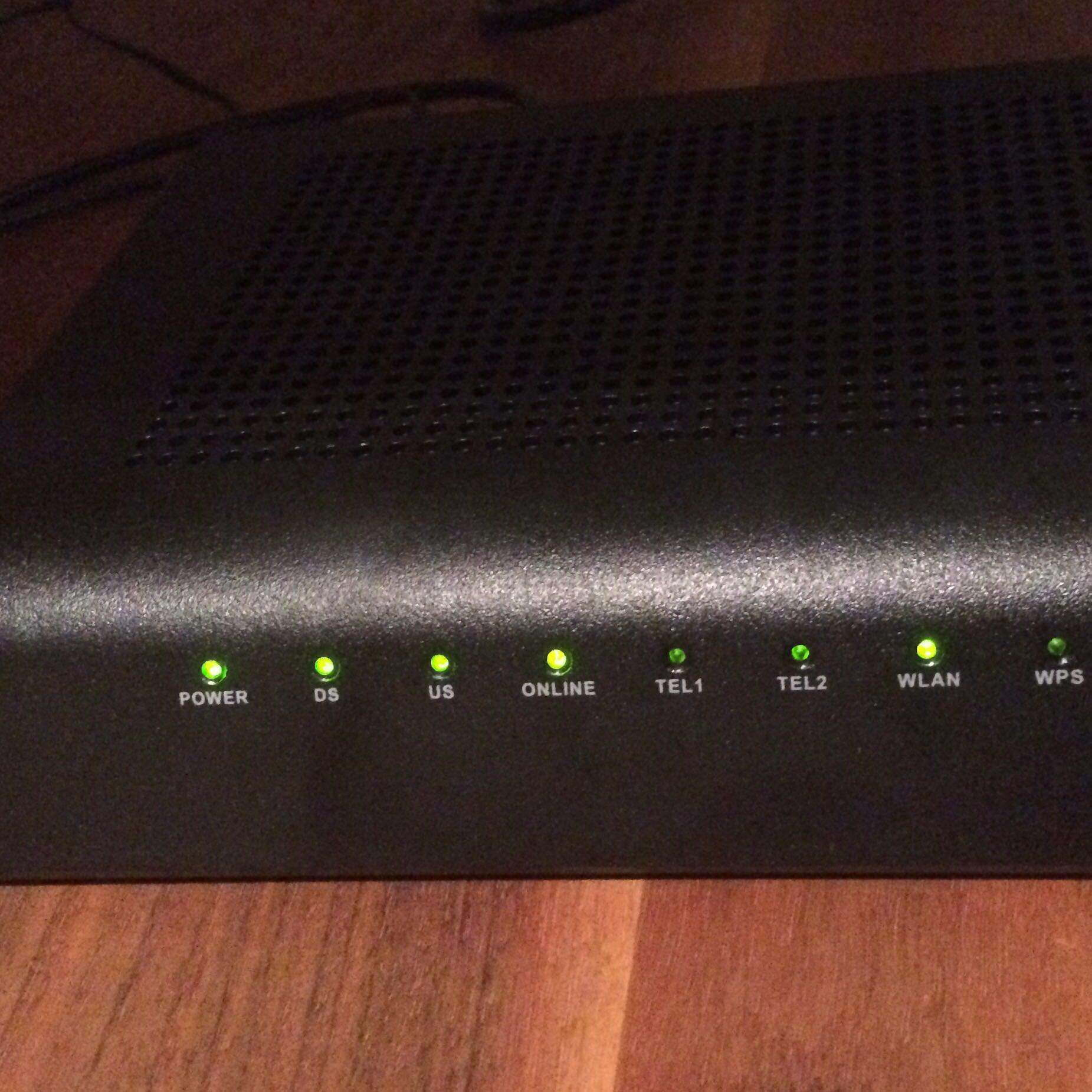 Router Lan Blinkt at Quyen Elliott blog