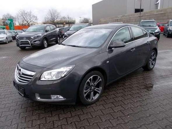 Warum Fahren Alle In Serbien Bmw Und Audi Und Generell Teure Neue Autos Auto Und Motorrad Opel Balkan