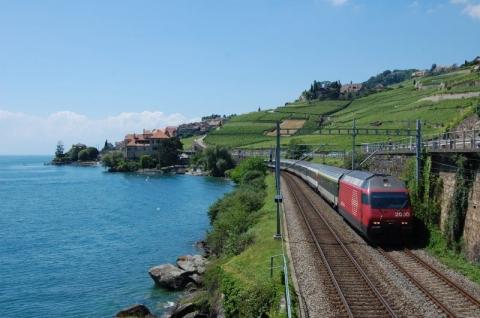 Zug in der Schweiz - (Bahn, Zug, Schweiz)