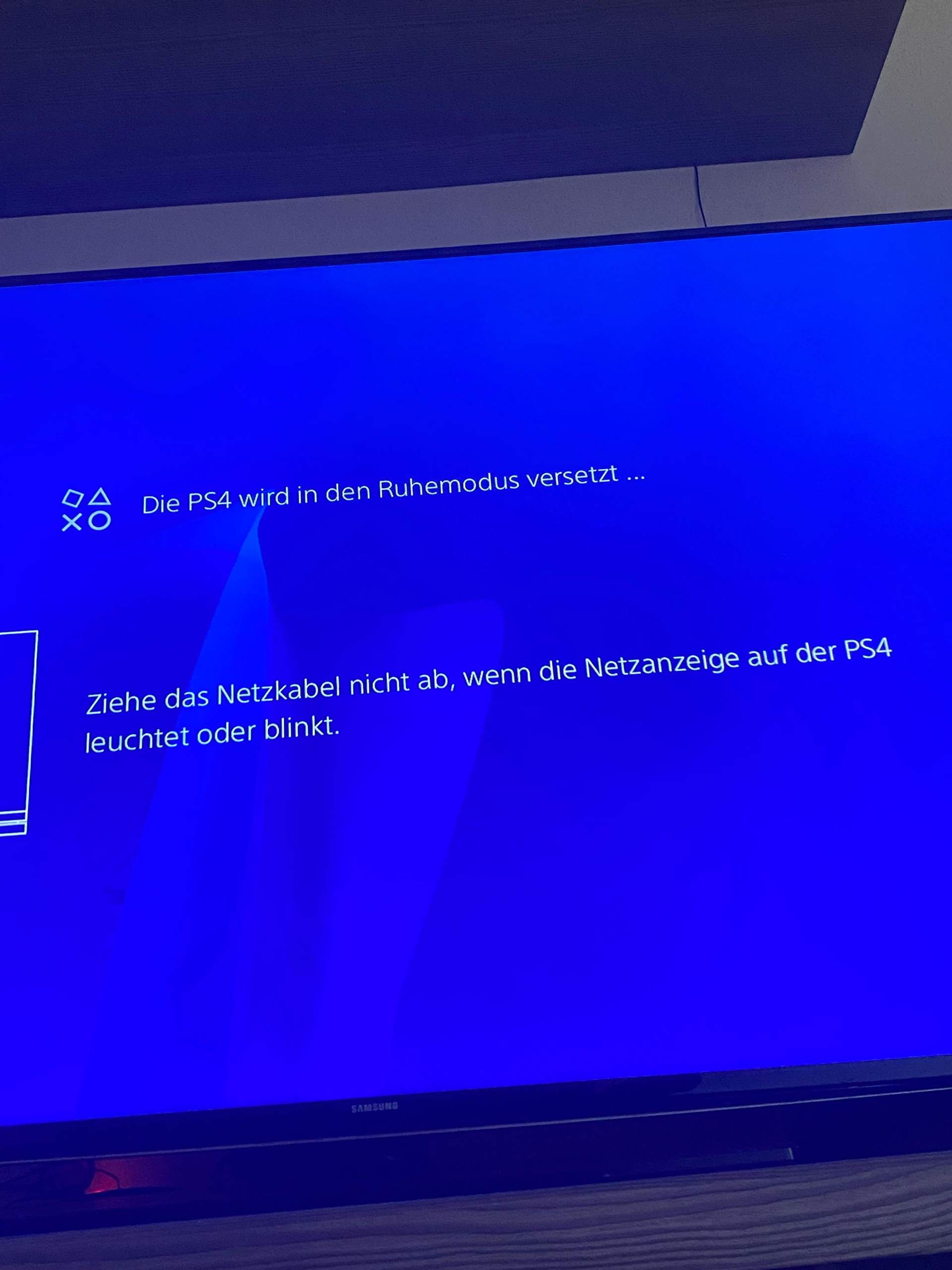 Warum geht ps4 nicht? (PlayStation 4, Sony, PlayStation 4 Pro)
