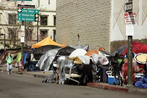 Warum gibt es in den USA so viele homeless people?