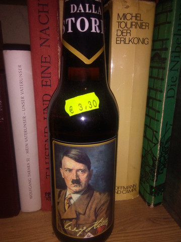 Hitler-Bier für 3,30€, der Wein kostete 8,80€. Unterdrückte Botschaften?!!!!! - (Italien, Bier, Adolf Hitler)