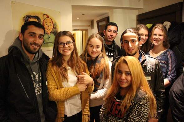 Teenager mädchen kennenlernen