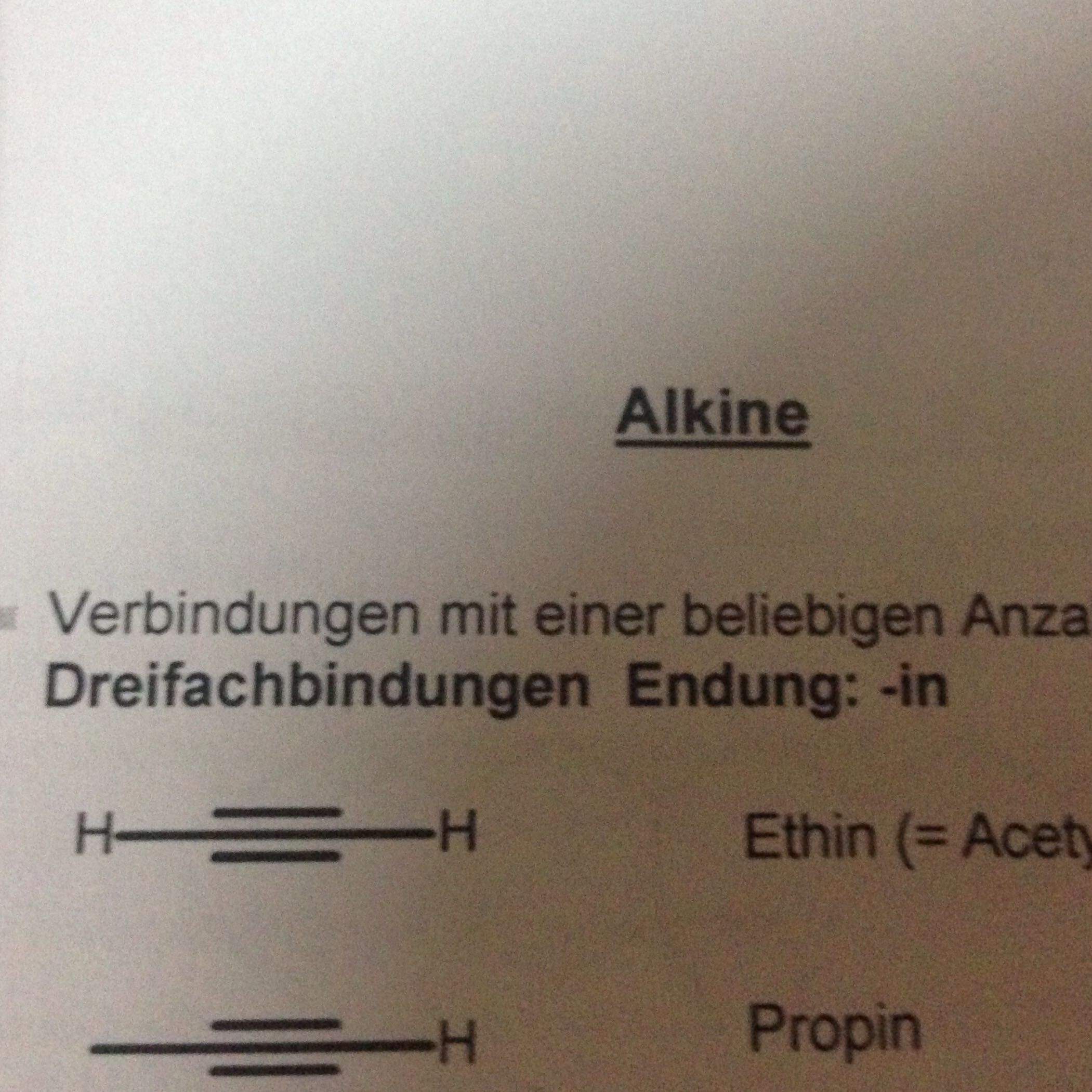 Warum heißt die 2.Struktur Propin? (Studium, Chemie, Nomenklatur)