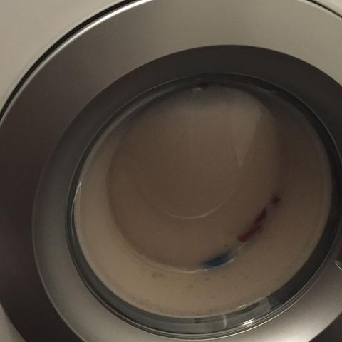 Warum ist zu viel Schaum in der Waschmaschine?