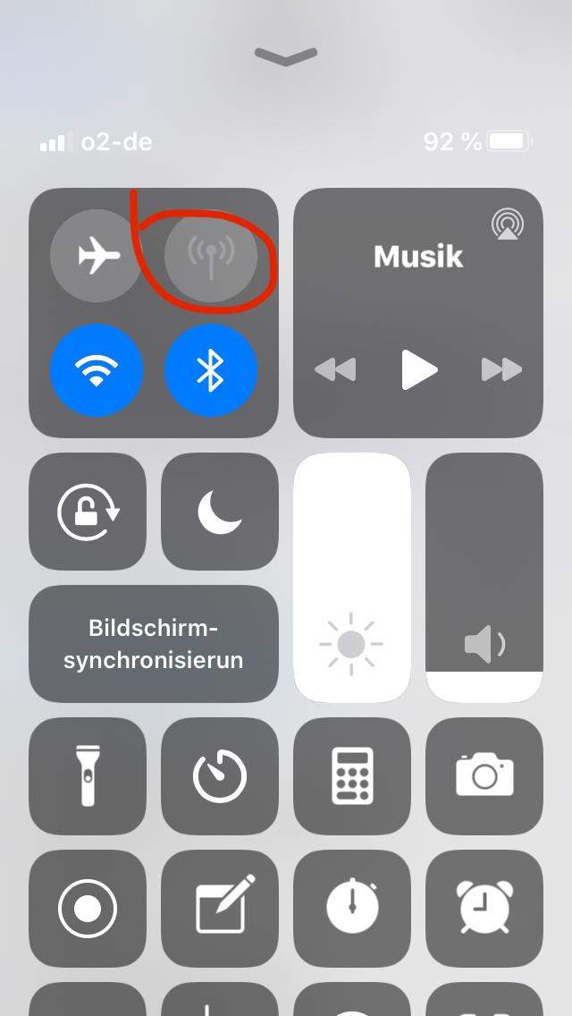 Warum kann ich meine Mobilen Daten nicht über das Kontrollzentrum ein und ausschalten bei einem Warum kann ich meine Mobilen Daten nicht über das Kontrollzentrum ein und ausschalten bei einem