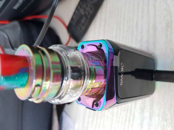 Warum luft meine Vape aus? (Technik, Technologie, dampfen) Warum luft meine Vape aus? (Technik, Technologie, dampfen)