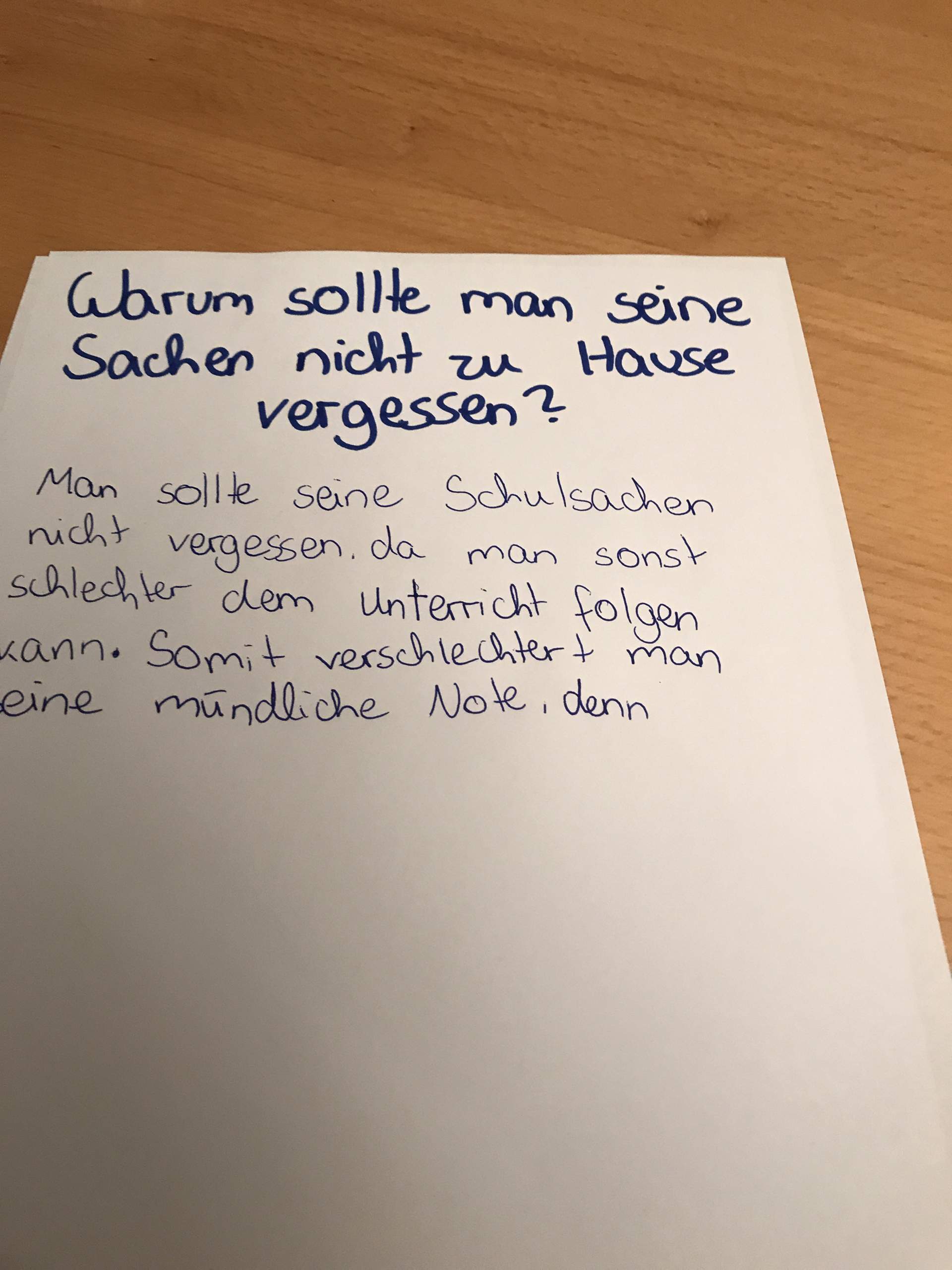 Warum sollte man seine Sachen nicht zu Hause vergessen? (Schule) Warum sollte man seine Sachen nicht zu Hause vergessen? (Schule)