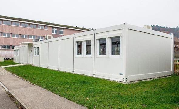 Warum werden in der Schweiz die neue Schulen aus Kontainer hergestellt?