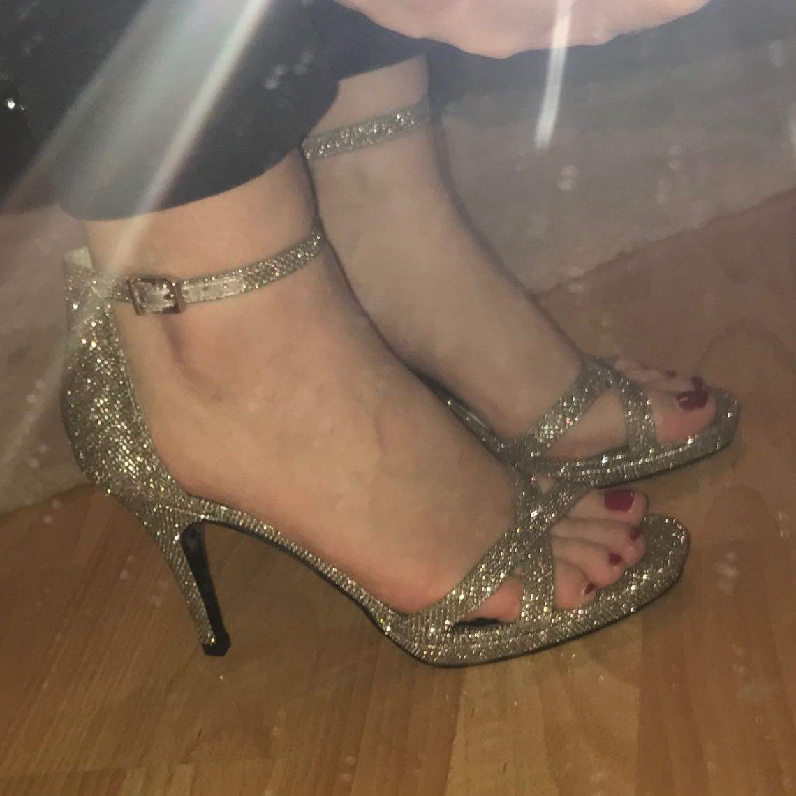 Was anziehen im guten Club? (Kleidung, Alkohol, Style)