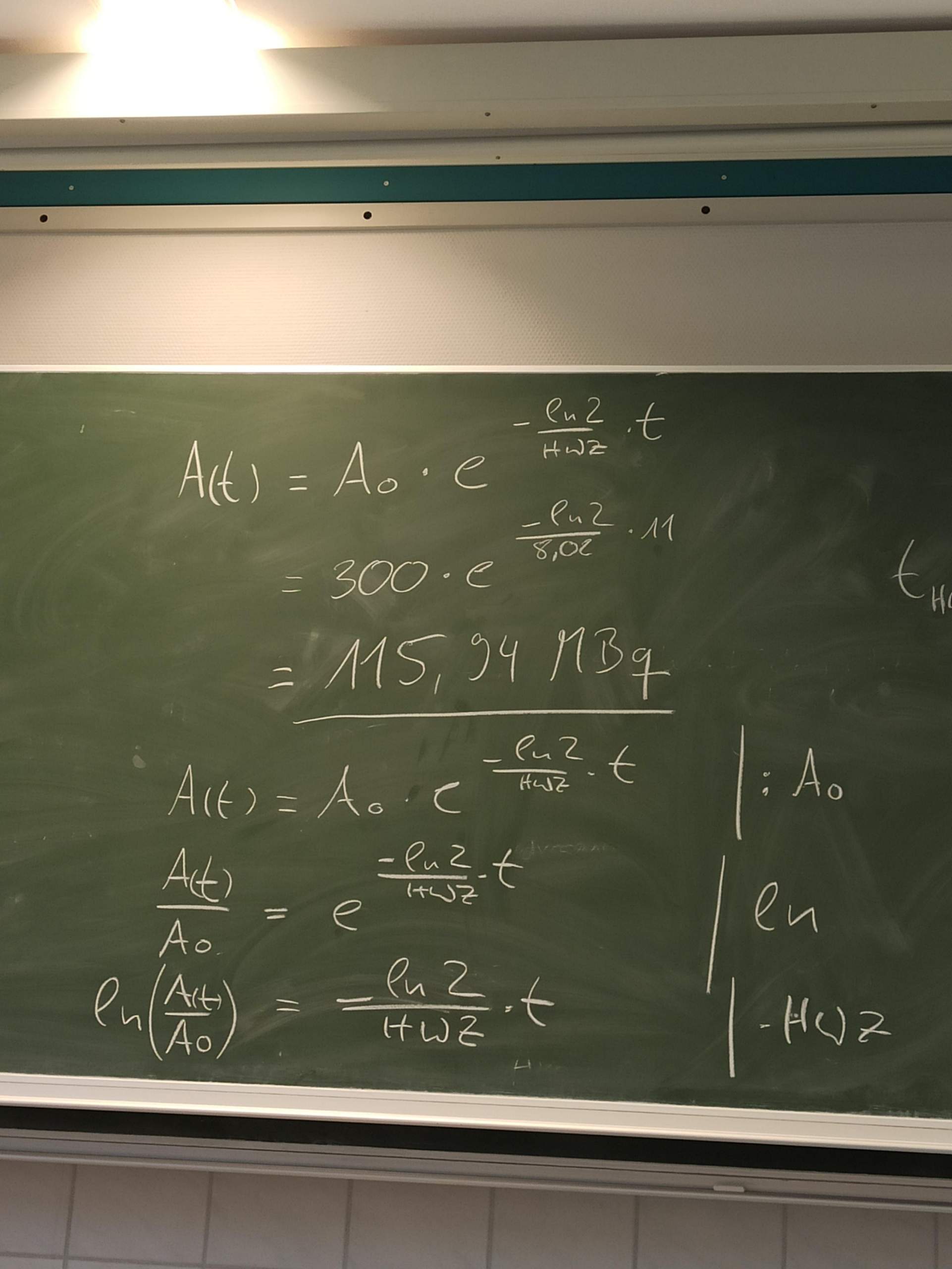 was-bedeutet-ln2-bzw-wie-kommt-man-darauf-schule-mathematik-sprache