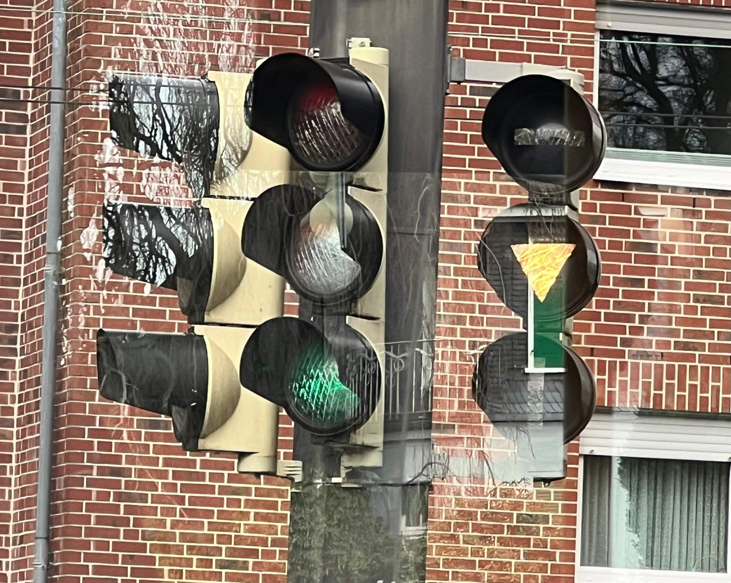 Was bedeutet das? (Zeichen, Symbol)