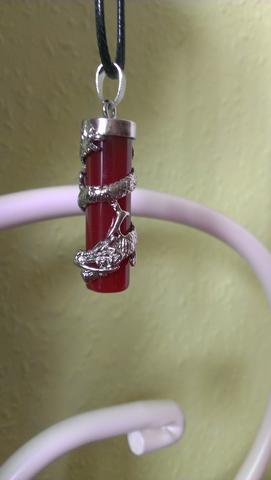 Was Bedeutet Der Anhanger Meiner Kette Bedeutung Drachen Gefasse