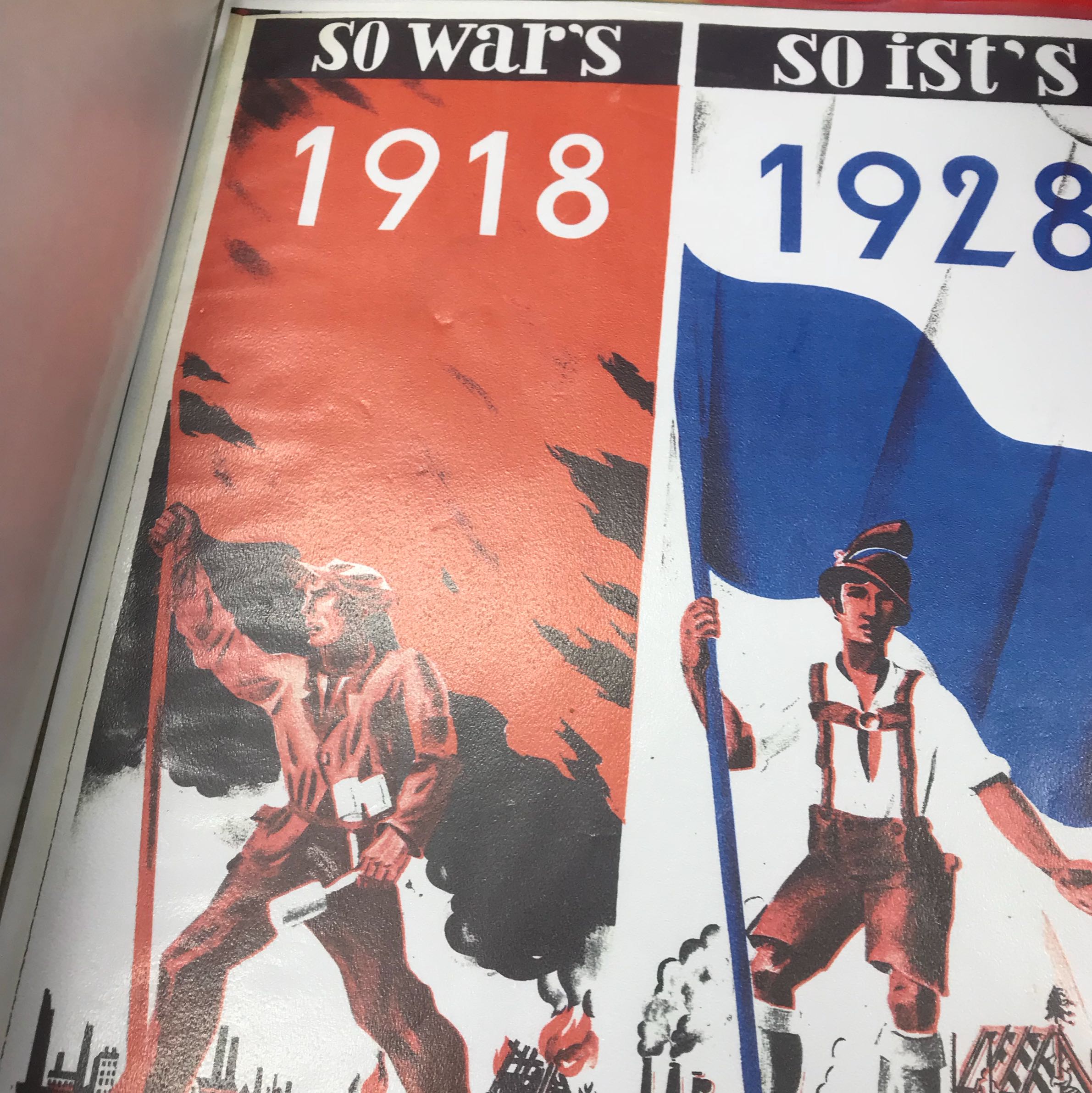 Was Bedeutet Diese Flagge Rot Blau Politik Geschichte