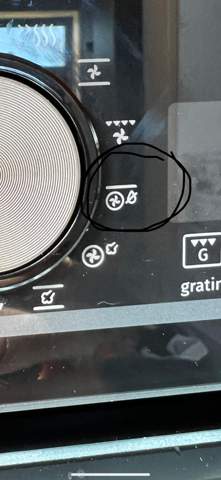 Was bedeutet dieses Zeichen am Ofen?