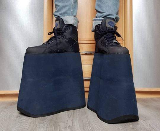 Was Denkt Ihr Uber Diese Plateauschuhe Schuhe Hohe Schuhe Buffalo