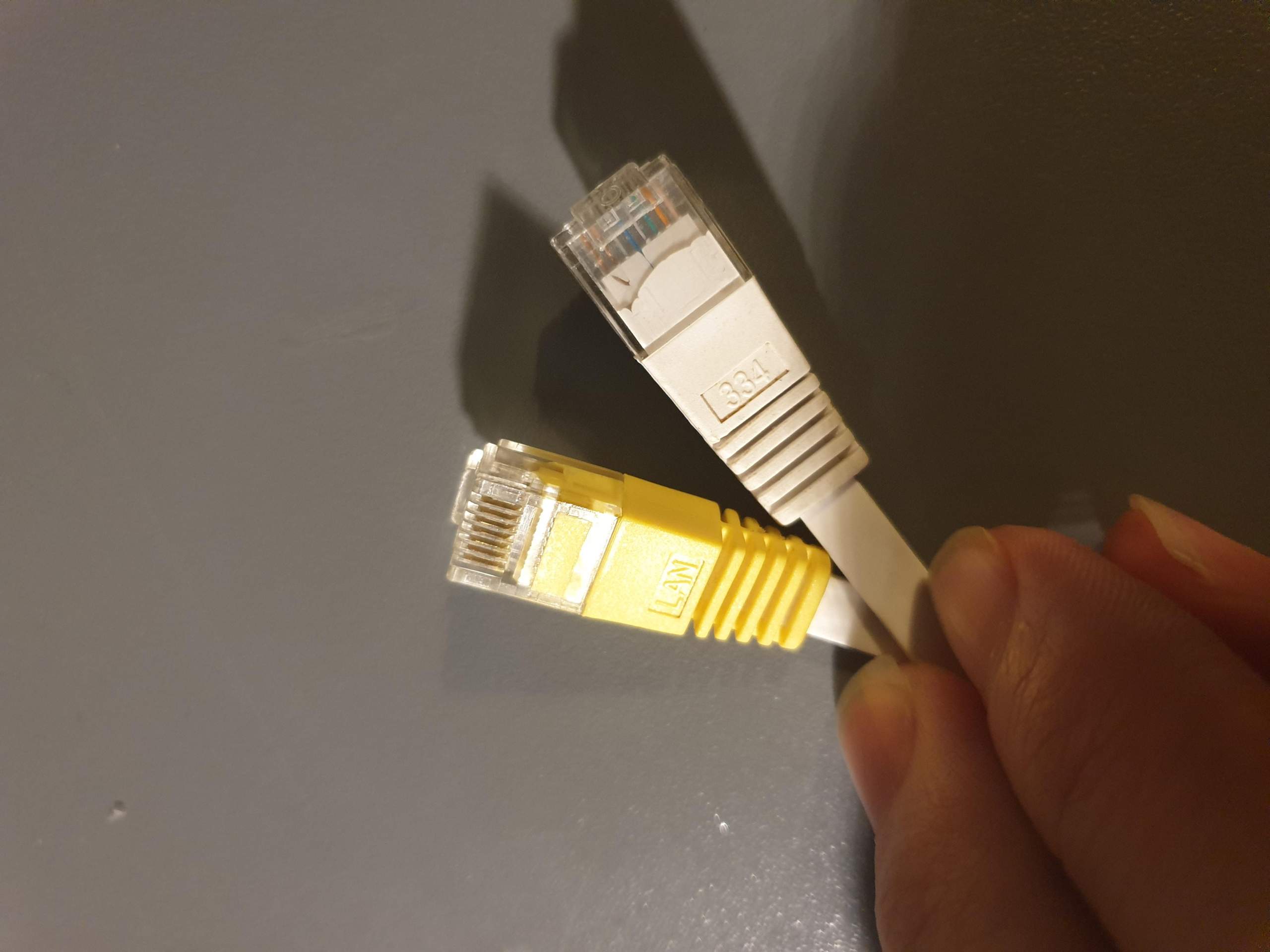 Was für eine Art LAN Kabel ist das? Steht nicht drauf? WLAN