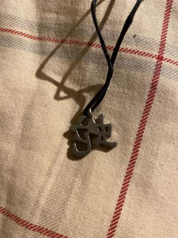 Was für eine Bedeutung hat dieses Amulett?