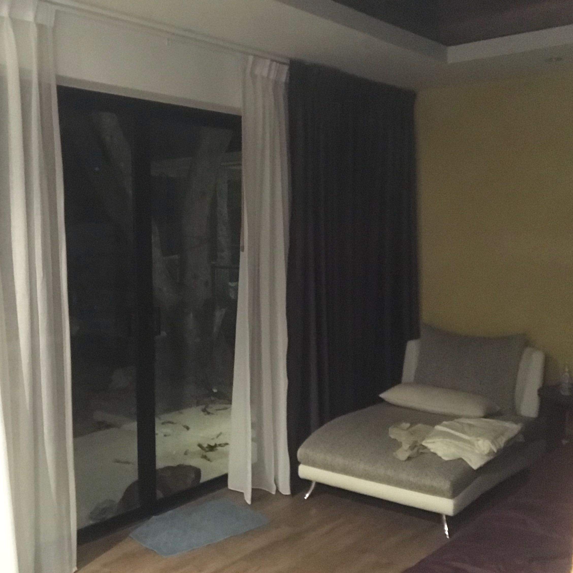 Was für eine Farbe passt hier gut für Vorhänge?? (wohnen, Schlafzimmer