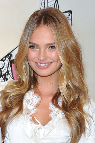 Haarfarbe? - (Model, Victorias Secret, Romee strijd)