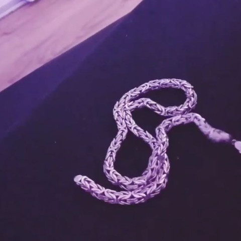 Was Fur Eine Halskette Ist Das Schmuck Youtuber Montanablack