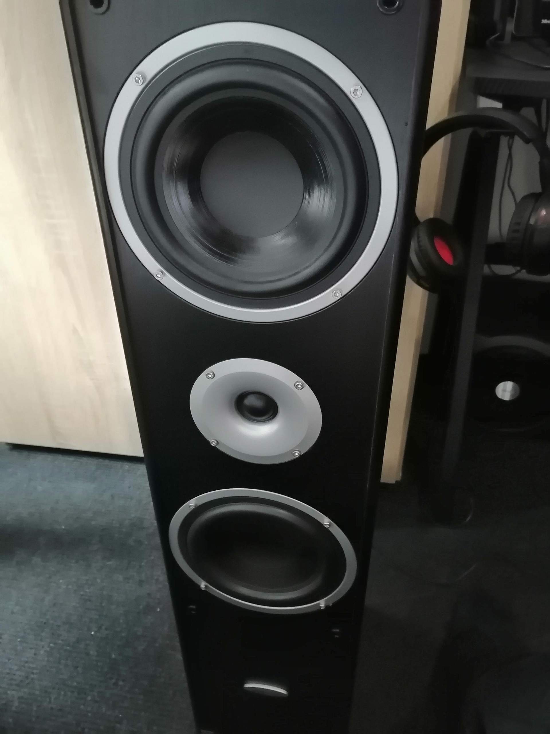 Was für einen Verstärker brauche ich? (Musik, Lautsprecher, Watt) Was für einen Verstärker brauche ich? (Musik, Lautsprecher, Watt)