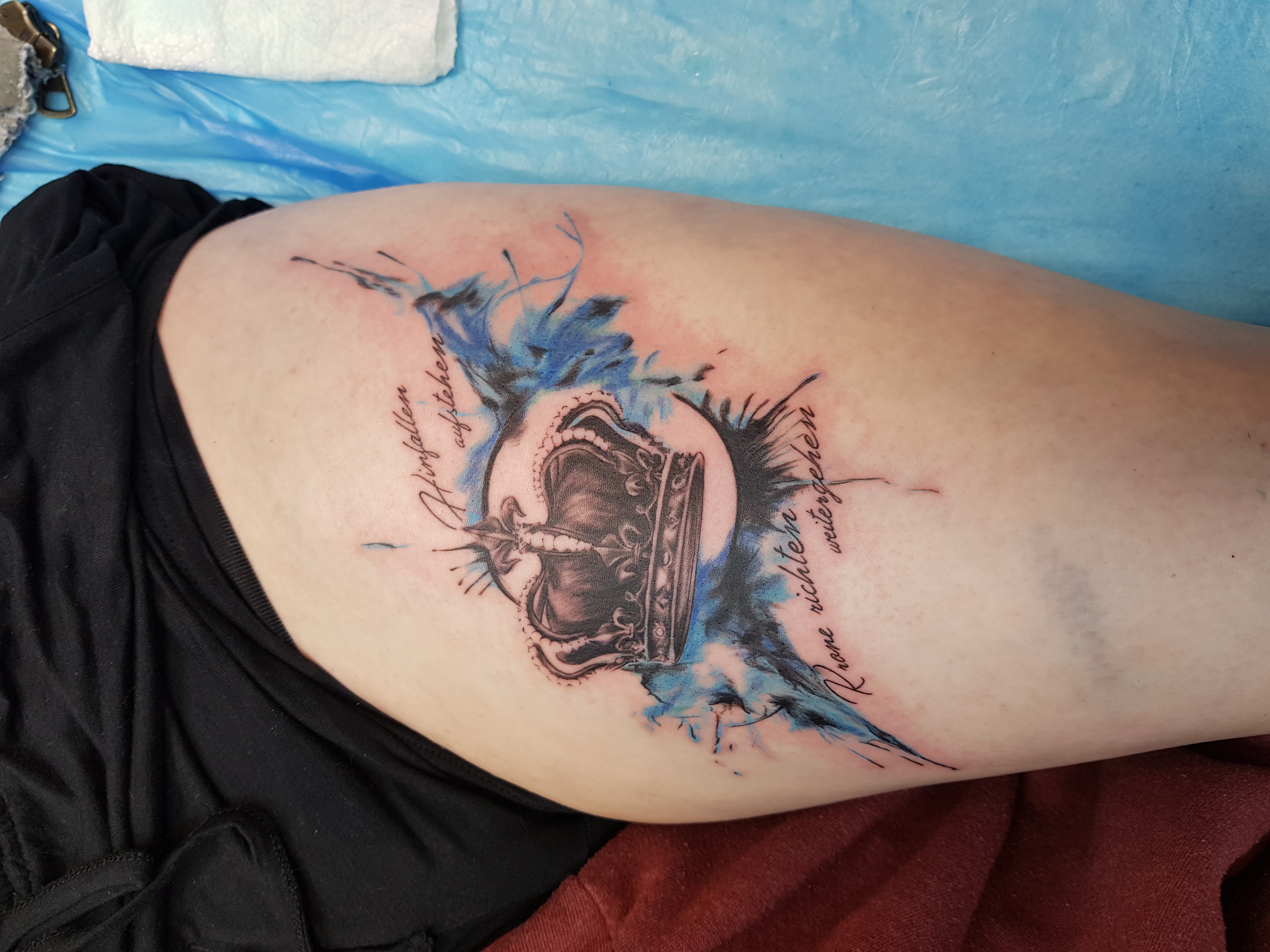 star one Tattos Arm Miteinander Verbunden