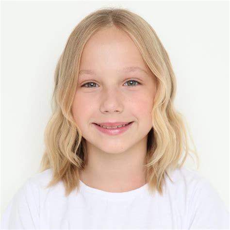 was-haltet-ihr-von-der-youtuberin-hey-isi-bel-youtube-youtuber